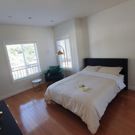3 Bedroom Hollywood Gem Los Angeles Bagian luar foto