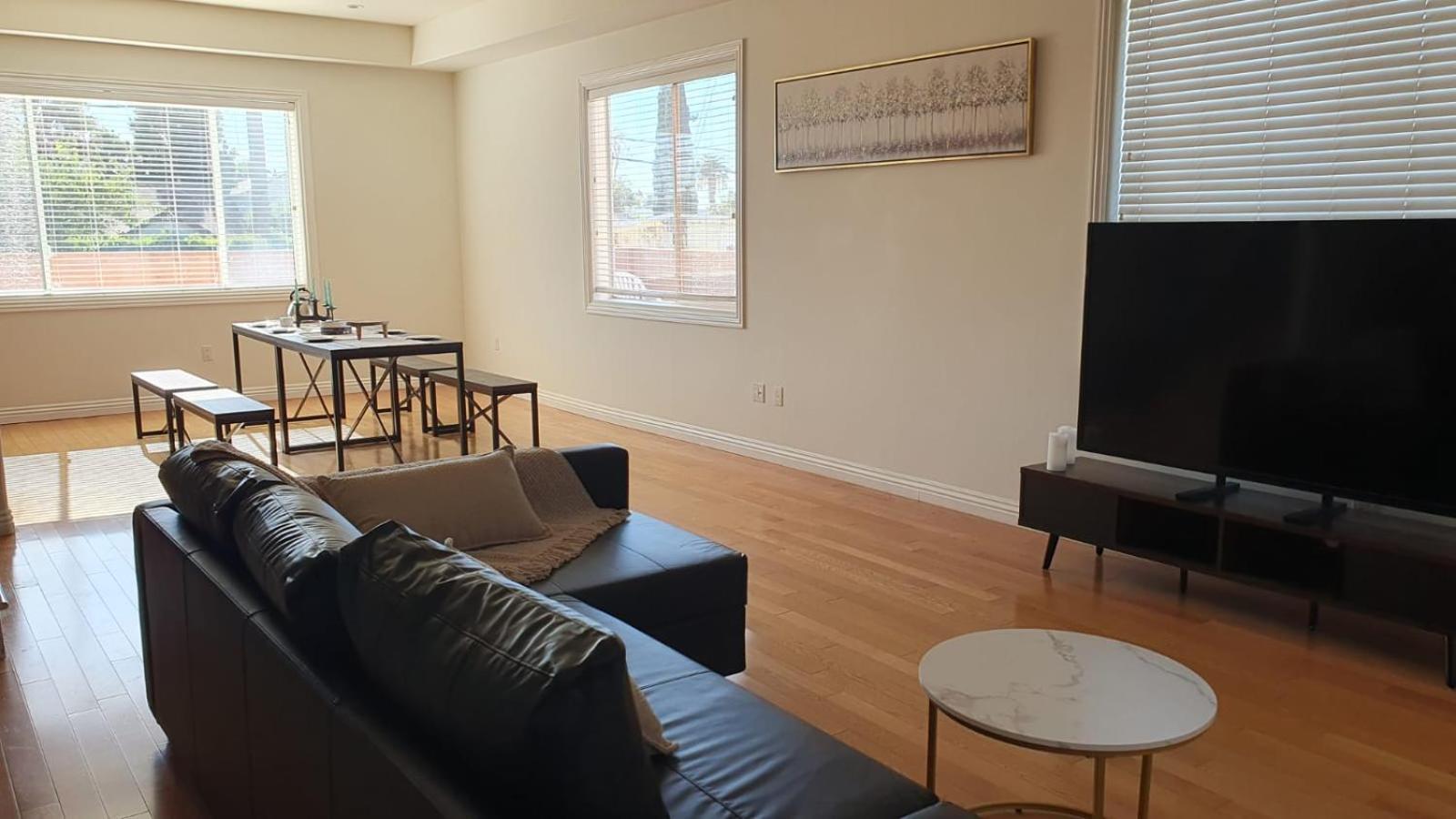 3 Bedroom Hollywood Gem Los Angeles Bagian luar foto